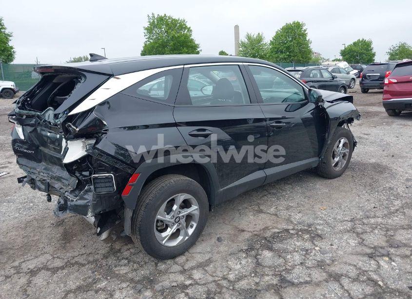 Photo 4 of 2024 Hyundai Tucson SE (VIN 5NMJACDE0RH312647)