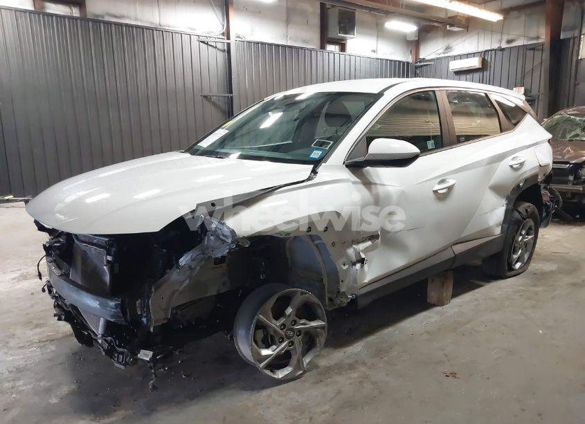 Photo 6 of 2024 Hyundai Tucson SE (VIN 5NMJACDE0RH418046)