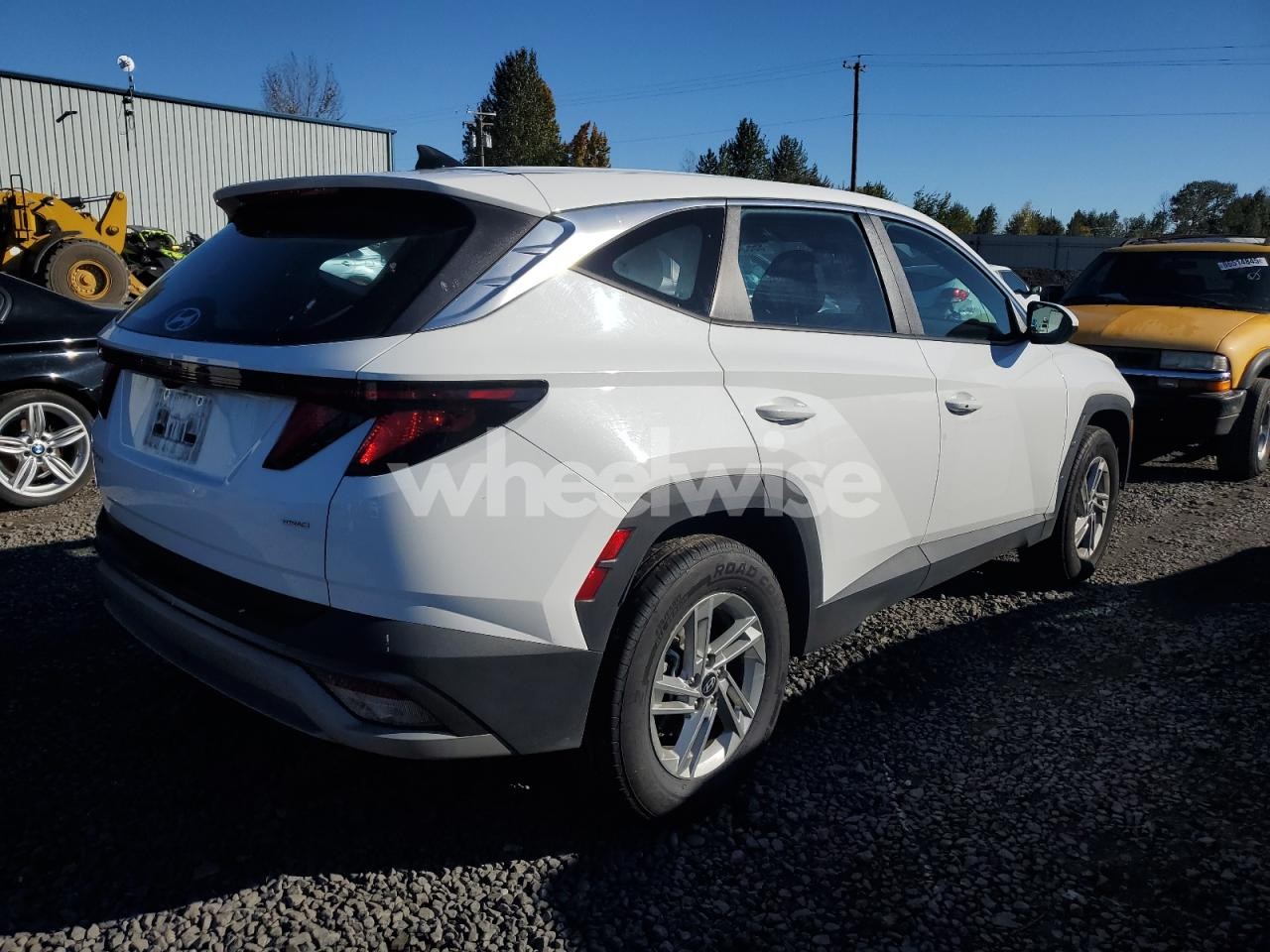 Photo 3 of 2025 HYUNDAI TUCSON SE (VIN 5NMJACDE2SH465181)