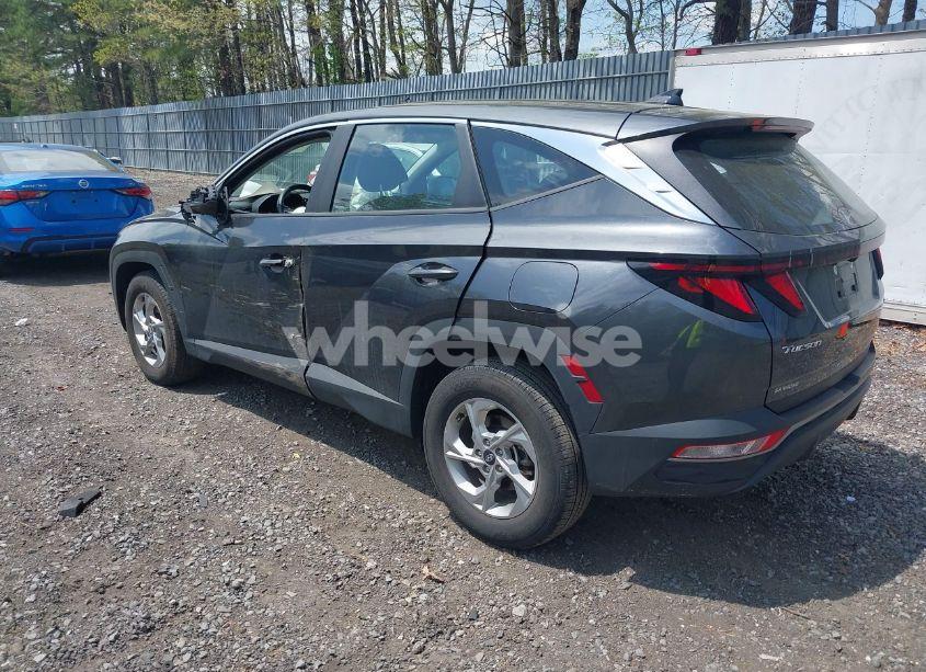 Photo 3 of 2024 Hyundai Tucson SE (VIN 5NMJACDE3RH326168)