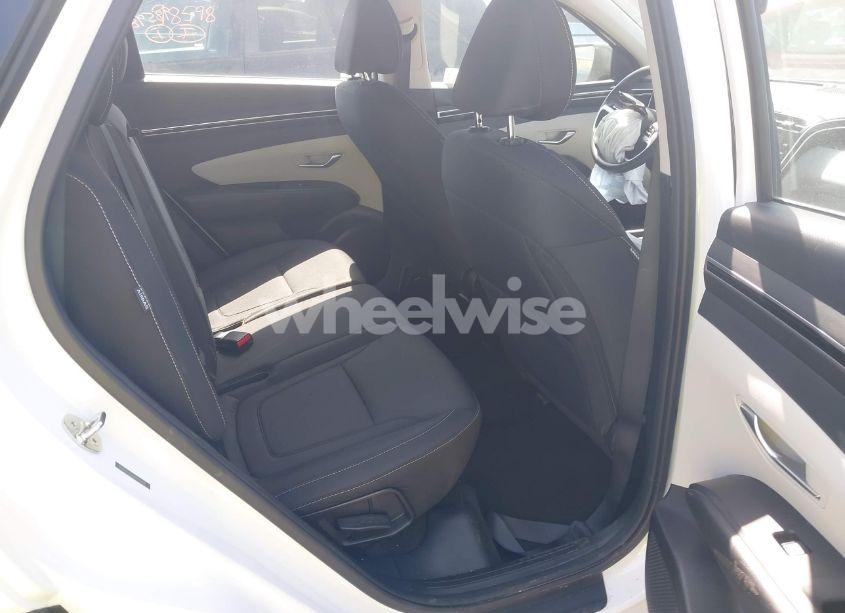 Photo 8 of 2024 Hyundai Tucson SE (VIN 5NMJACDE3RH395622)