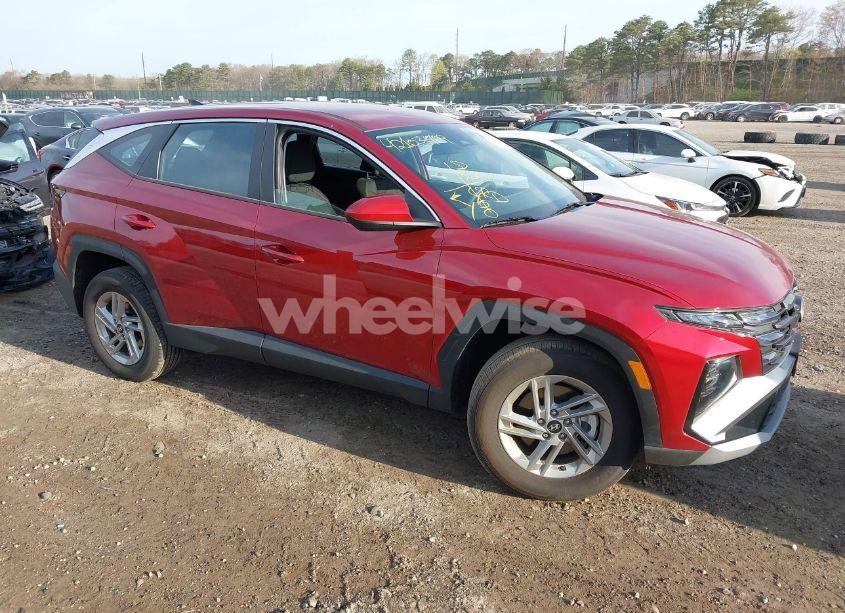 2025 Hyundai Tucson SE (VIN 5NMJACDE5SH447256) main photo