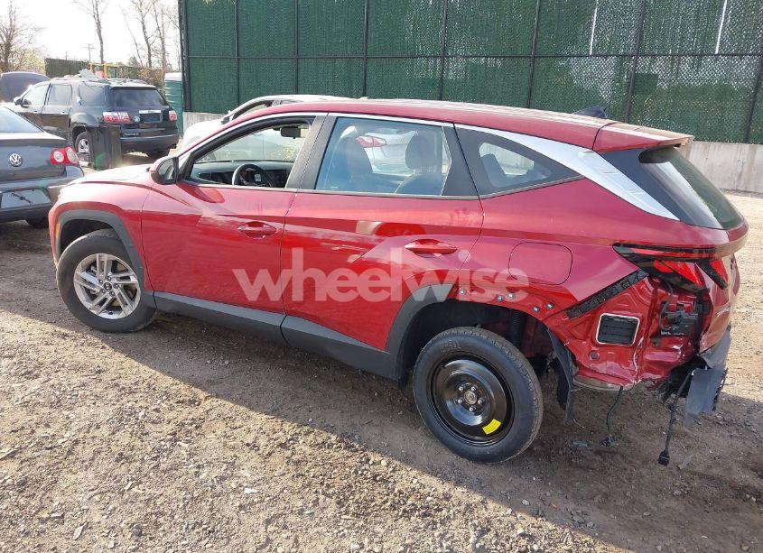 Photo 3 of 2025 Hyundai Tucson SE (VIN 5NMJACDE5SH447256)