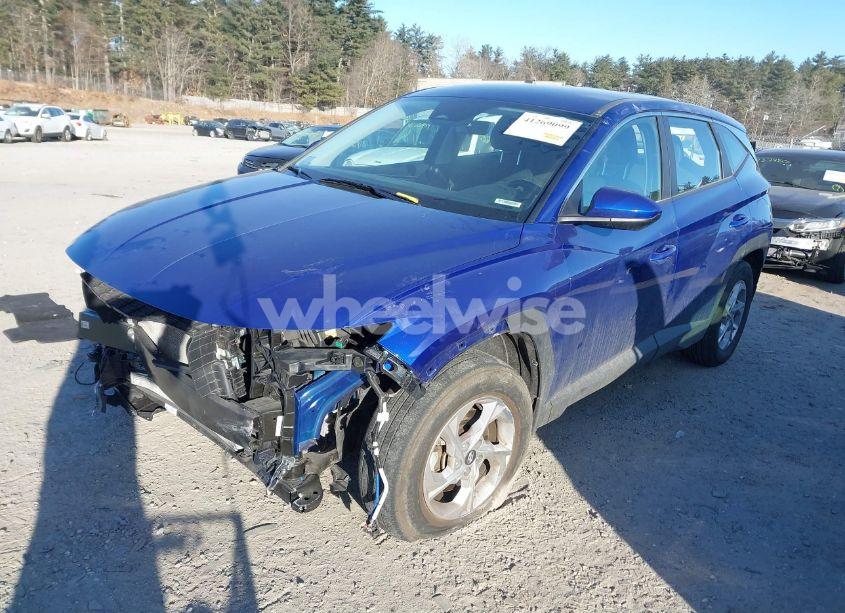 Photo 2 of 2024 Hyundai Tucson SE (VIN 5NMJACDE8RH299503)
