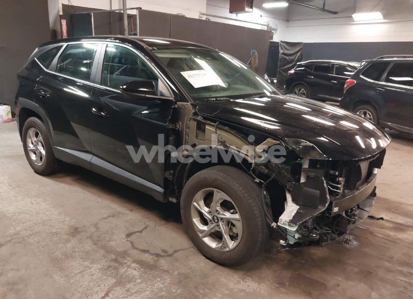 2024 Hyundai Tucson SE (VIN 5NMJACDE9RH400077) main photo