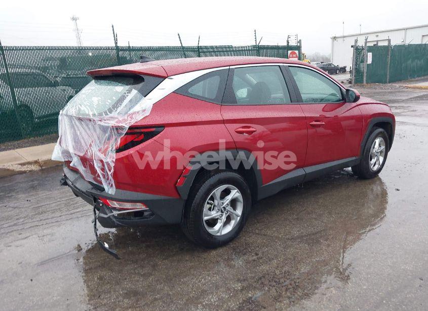 Photo 4 of 2024 Hyundai Tucson SE (VIN 5NMJACDE9RH437727)
