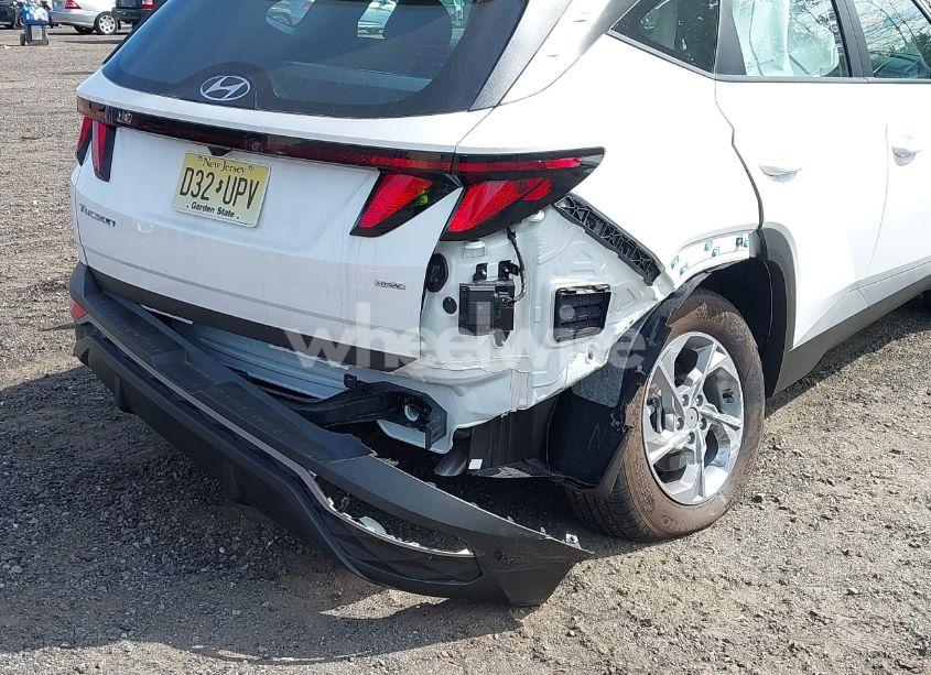 Photo 6 of 2024 Hyundai Tucson SE (VIN 5NMJACDEXRH396069)