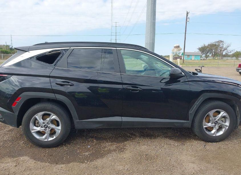 Photo 14 of 2022 Hyundai Tucson SEL (VIN 5NMJB3AE1NH081947)
