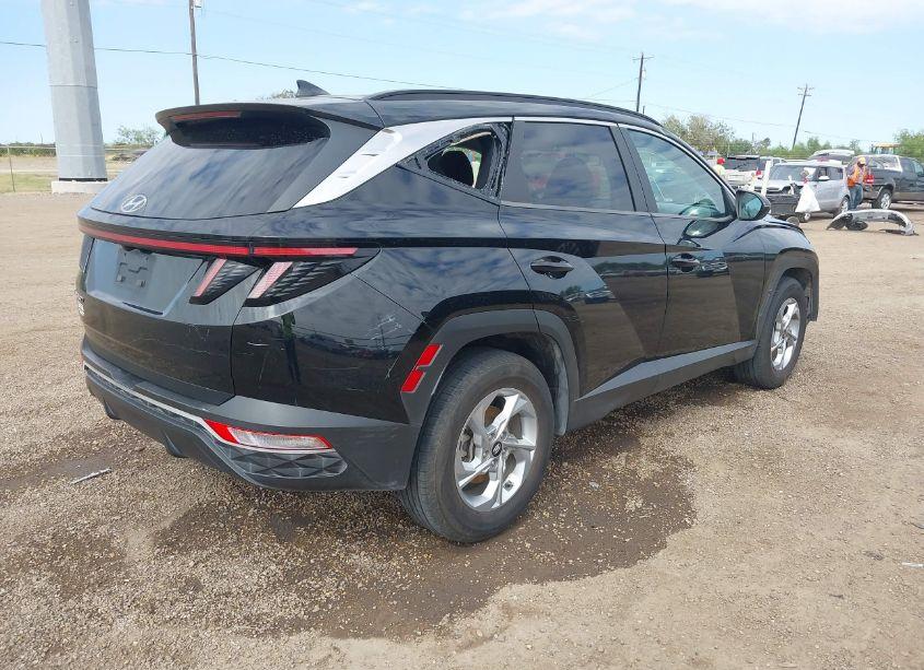 Photo 4 of 2022 Hyundai Tucson SEL (VIN 5NMJB3AE1NH081947)