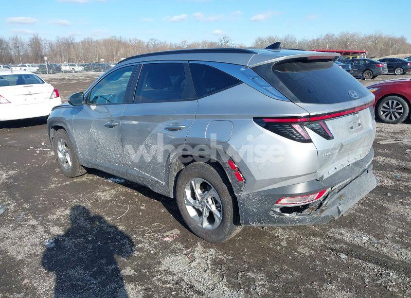 Photo 3 of 2023 Hyundai Tucson SEL (VIN 5NMJB3AE1PH195885)