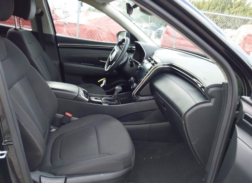 Photo 5 of 2023 Hyundai Tucson SEL (VIN 5NMJB3AE1PH241876)