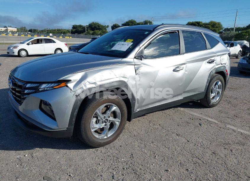Photo 2 of 2023 Hyundai Tucson SEL (VIN 5NMJB3AE1PH287112)