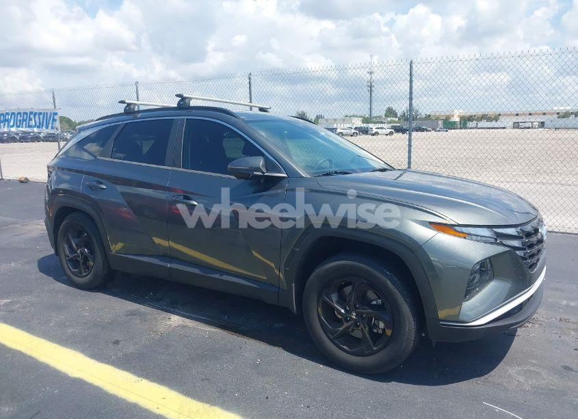 2022 Hyundai Tucson SEL (VIN 5NMJB3AE3NH069301) main photo