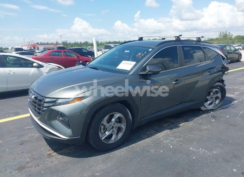 Photo 2 of 2022 Hyundai Tucson SEL (VIN 5NMJB3AE3NH069301)
