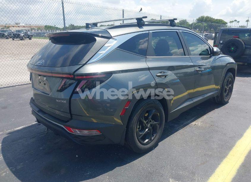 Photo 4 of 2022 Hyundai Tucson SEL (VIN 5NMJB3AE3NH069301)