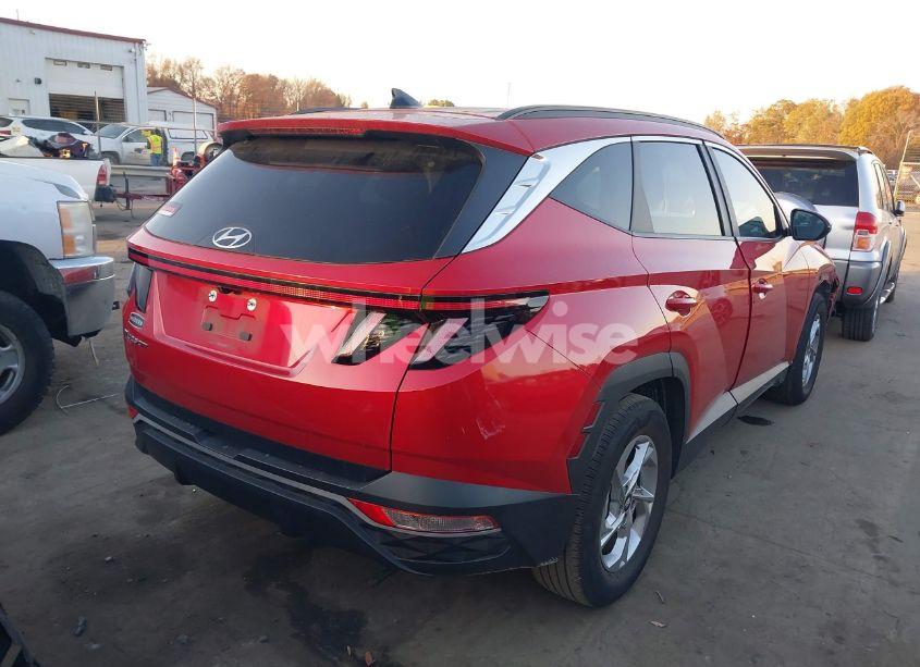 Photo 4 of 2022 Hyundai Tucson SEL (VIN 5NMJB3AE3NH069413)