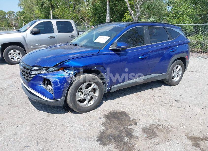 Photo 2 of 2022 Hyundai Tucson SEL (VIN 5NMJB3AE3NH076555)