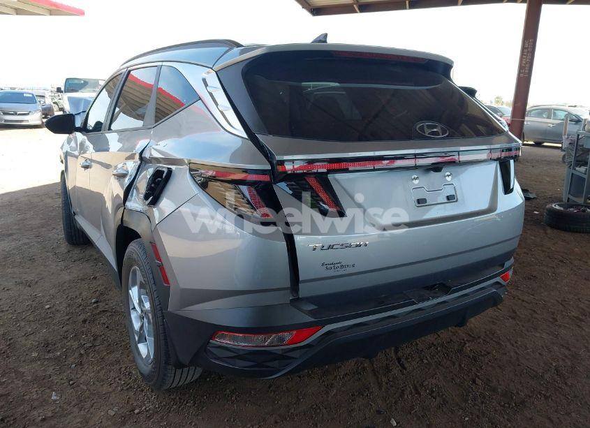 Photo 3 of 2022 Hyundai Tucson SEL (VIN 5NMJB3AE4NH154440)
