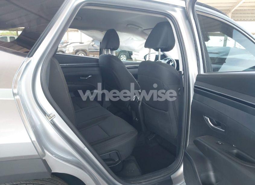 Photo 8 of 2022 Hyundai Tucson SEL (VIN 5NMJB3AE4NH154440)