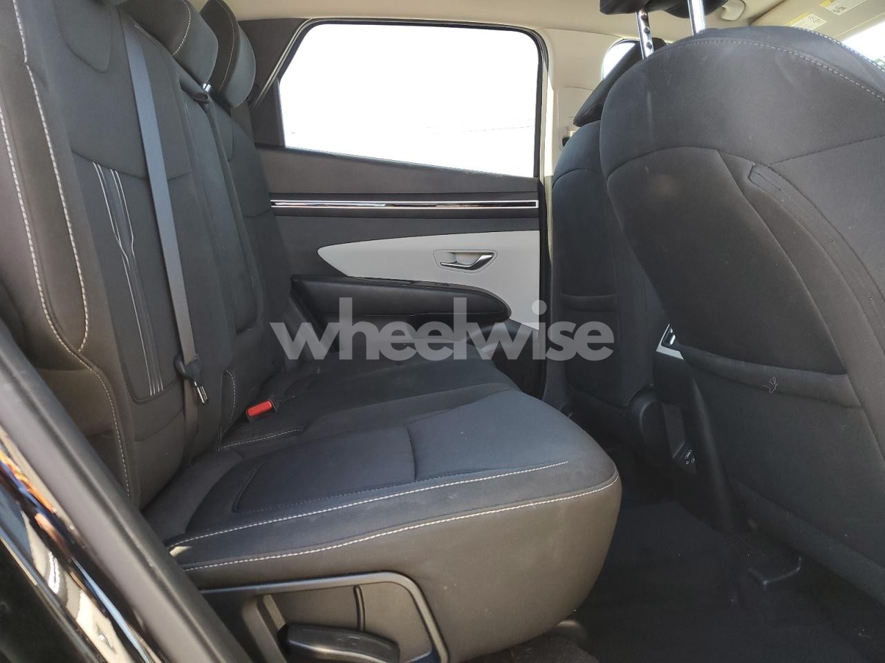 Photo 11 of 2023 HYUNDAI TUCSON SEL (VIN 5NMJB3AE4PH193564)