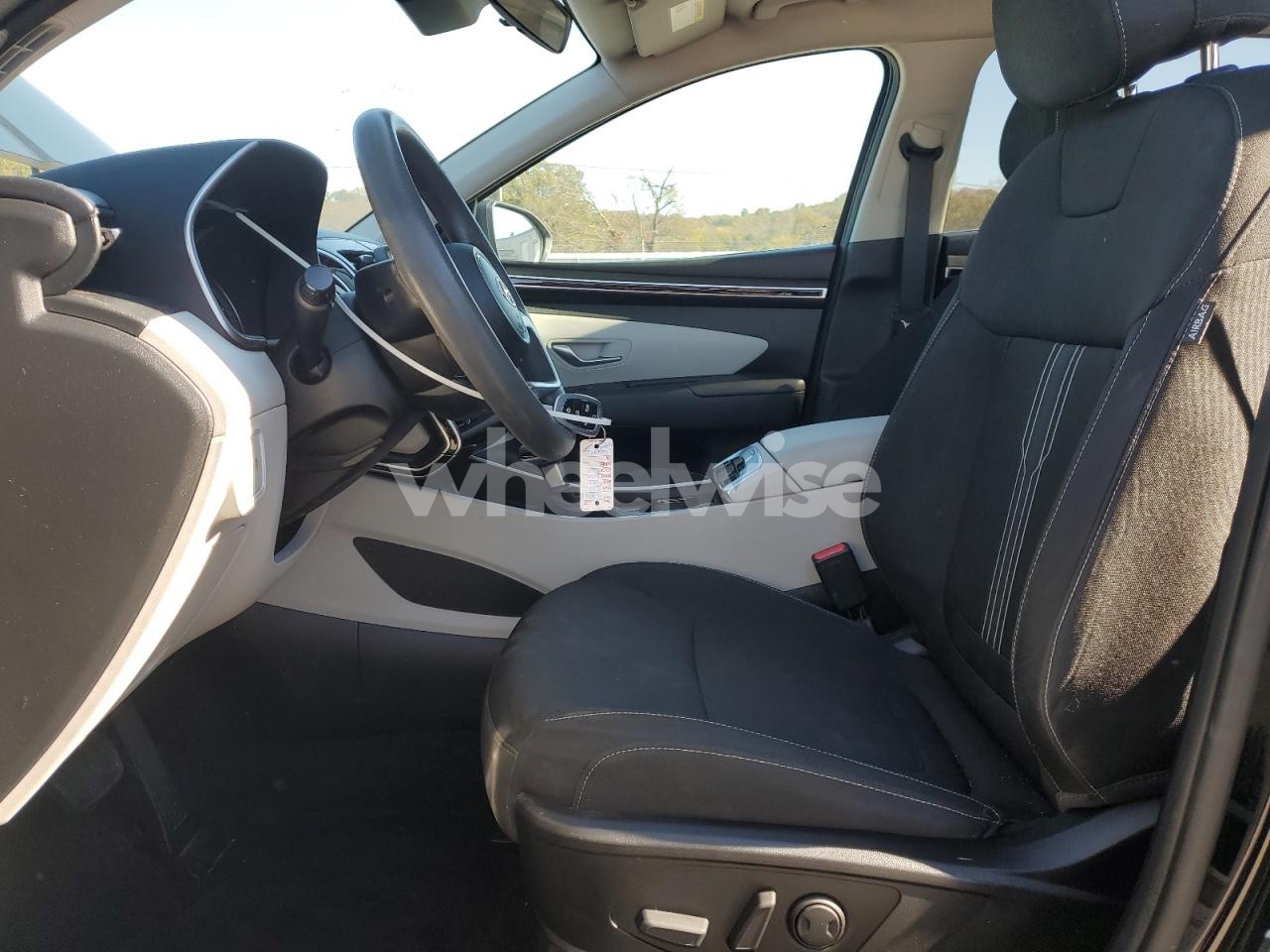 Photo 7 of 2023 HYUNDAI TUCSON SEL (VIN 5NMJB3AE4PH193564)