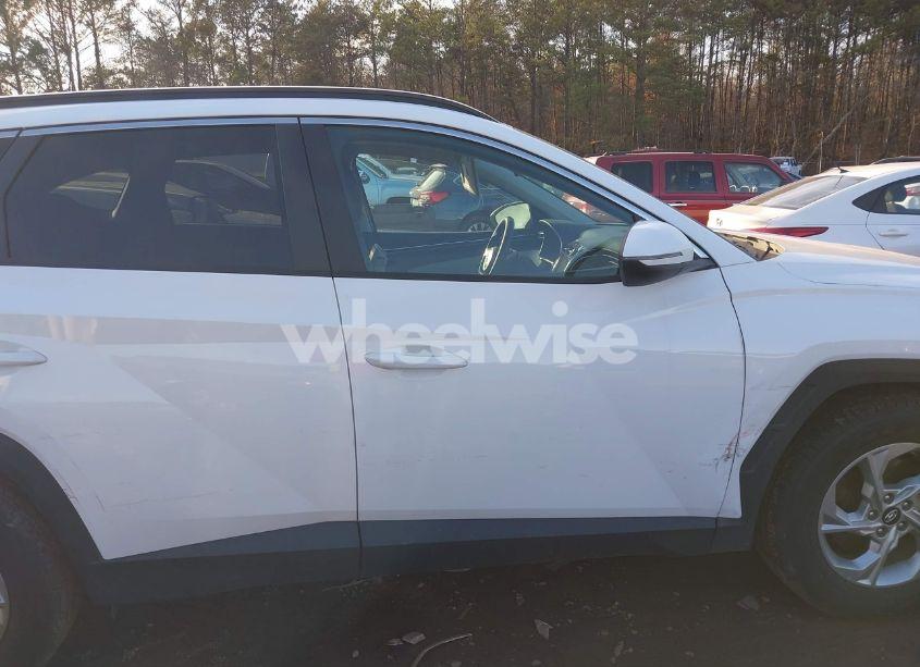 Photo 13 of 2023 Hyundai Tucson (VIN 5NMJB3AE4PH196805)