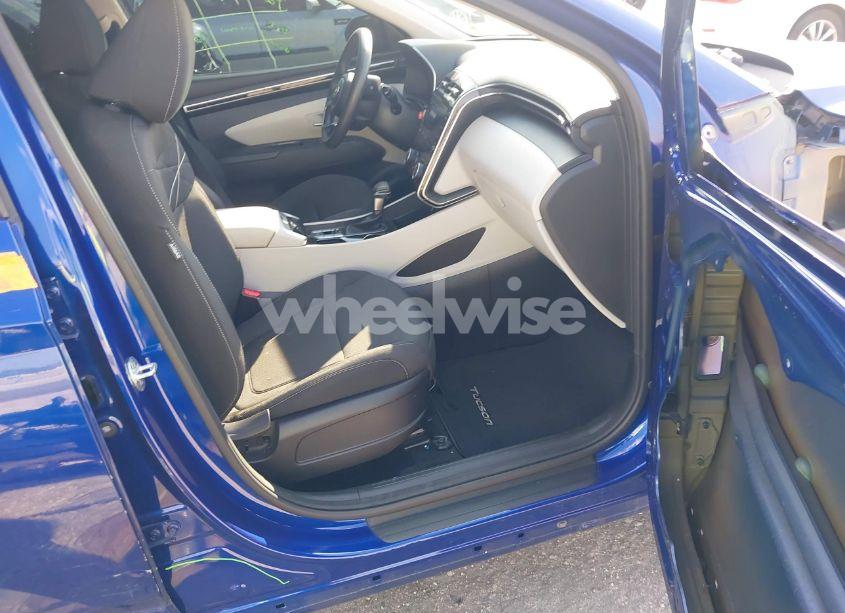 Photo 5 of 2022 Hyundai Tucson SEL (VIN 5NMJB3AE5NH005258)