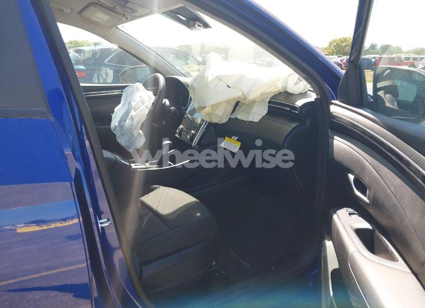 Photo 5 of 2023 Hyundai Tucson SEL (VIN 5NMJB3AE5PH242819)