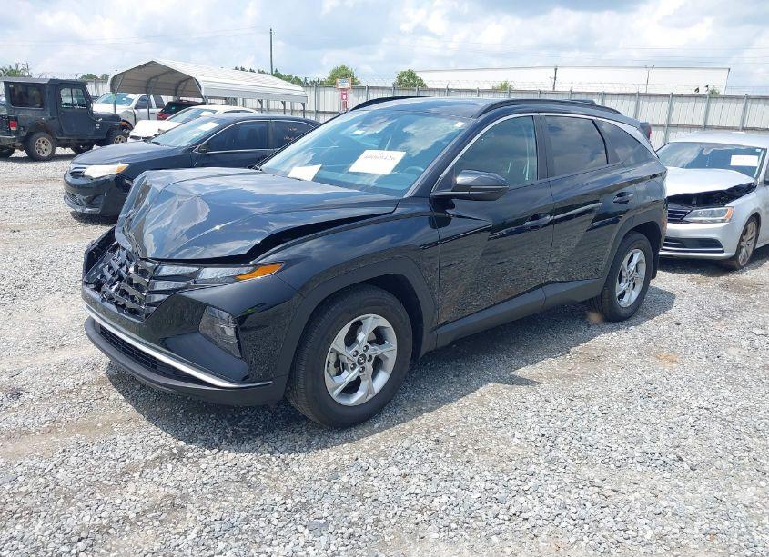 Photo 2 of 2023 Hyundai Tucson SEL (VIN 5NMJB3AE5PH258633)