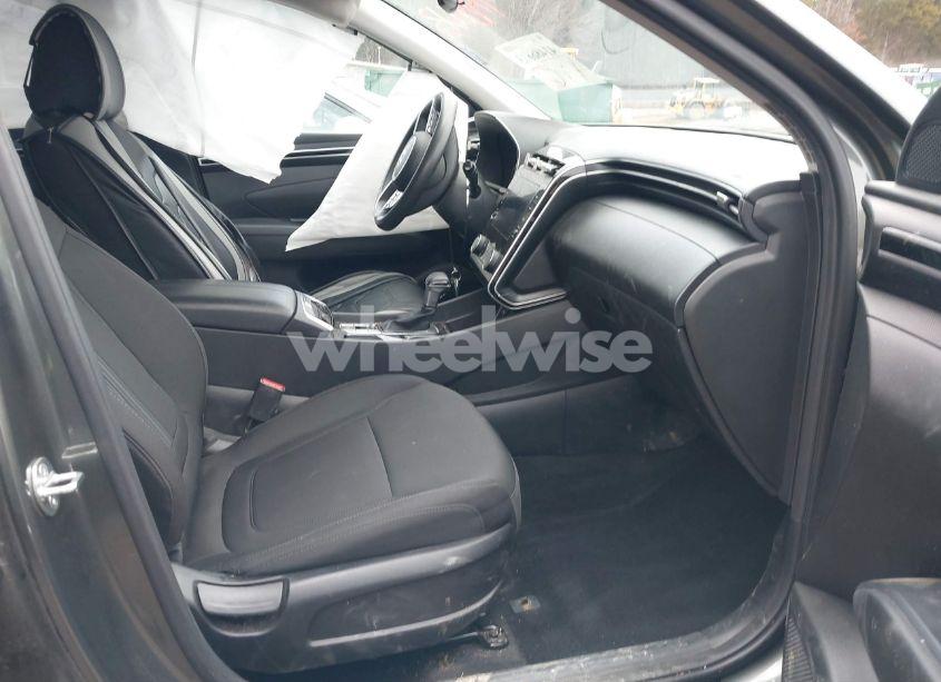 Photo 5 of 2023 Hyundai Tucson SEL (VIN 5NMJB3AE5PH271480)