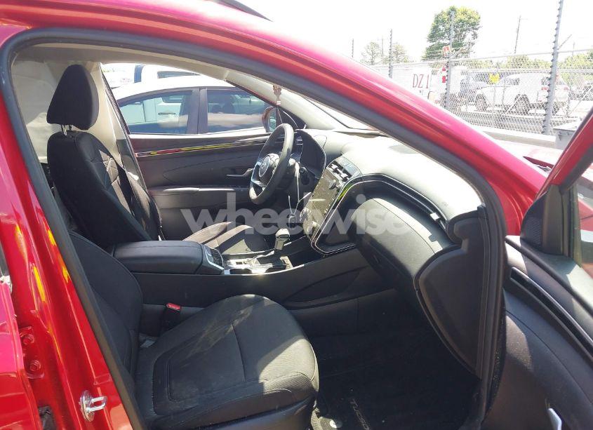 Photo 5 of 2022 Hyundai Tucson SEL (VIN 5NMJB3AE6NH070085)