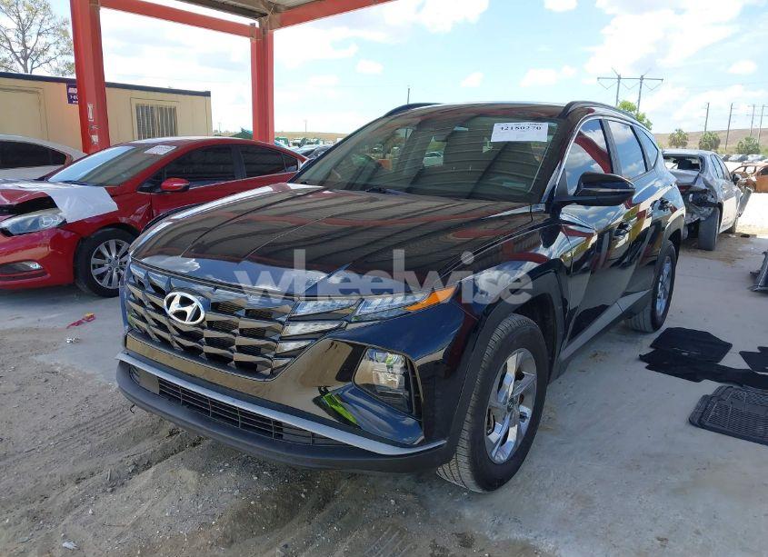 Photo 2 of 2022 Hyundai Tucson SEL (VIN 5NMJB3AE6NH139325)