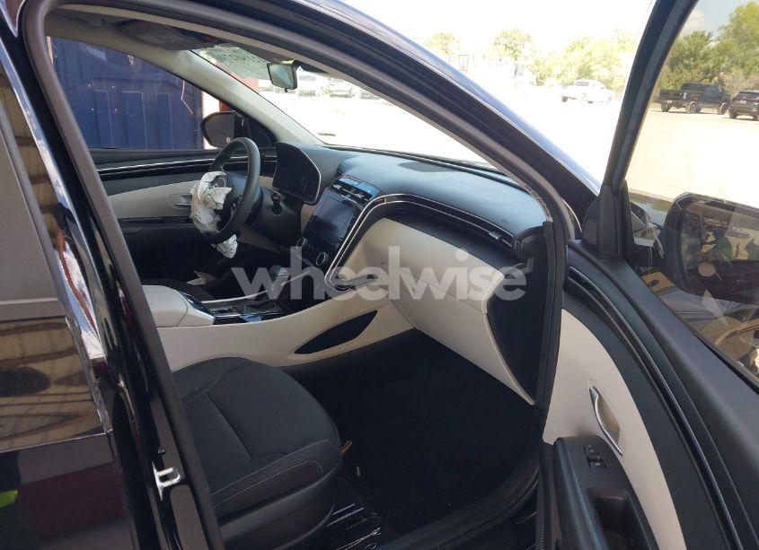 Photo 5 of 2022 Hyundai Tucson SEL (VIN 5NMJB3AE6NH139325)