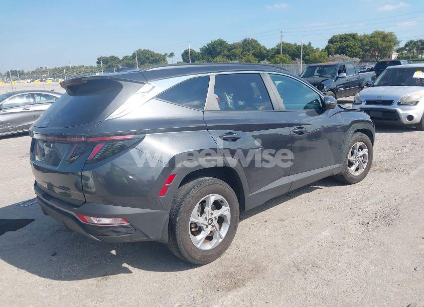 Photo 4 of 2023 Hyundai Tucson SEL (VIN 5NMJB3AE6PH243185)