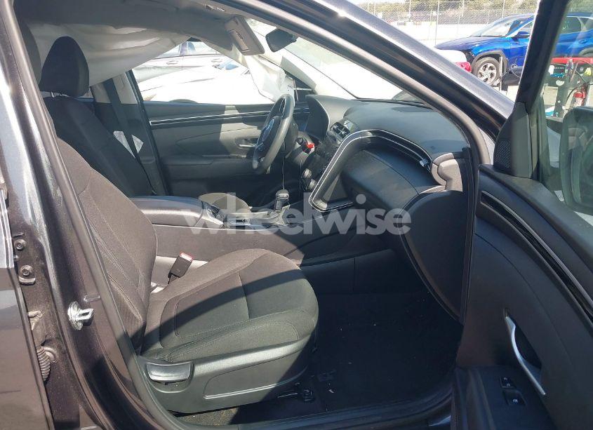 Photo 5 of 2023 Hyundai Tucson SEL (VIN 5NMJB3AE6PH243185)