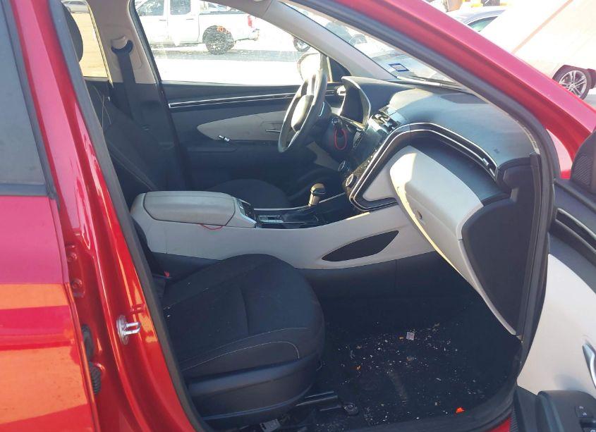 Photo 5 of 2022 Hyundai Tucson SEL (VIN 5NMJB3AE7NH132447)