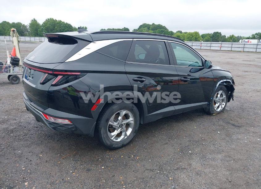 Photo 4 of 2022 Hyundai Tucson SEL (VIN 5NMJB3AE8NH028159)