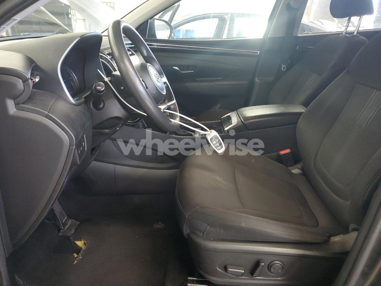 Photo 7 of 2023 HYUNDAI TUCSON SEL (VIN 5NMJB3AE8PH195477)