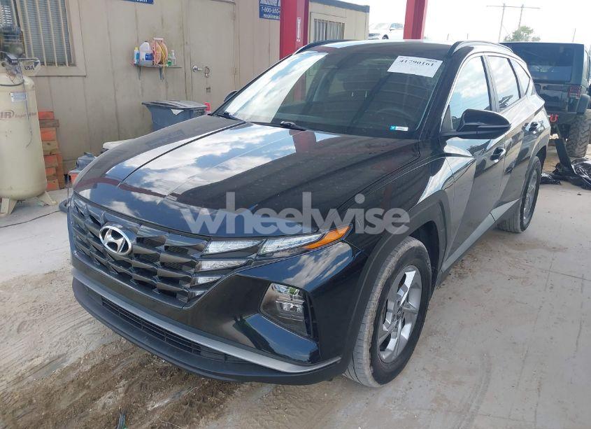 Photo 2 of 2023 Hyundai Tucson SEL (VIN 5NMJB3AE8PH230695)
