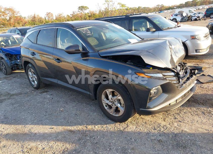 2022 Hyundai Tucson SEL (VIN 5NMJB3AE9NH111888) main photo