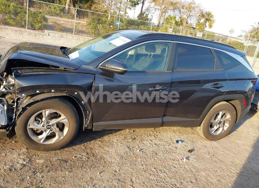 Photo 14 of 2022 Hyundai Tucson SEL (VIN 5NMJB3AE9NH111888)