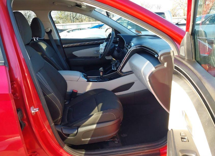 Photo 5 of 2023 Hyundai Tucson SEL (VIN 5NMJB3AEXPH211467)