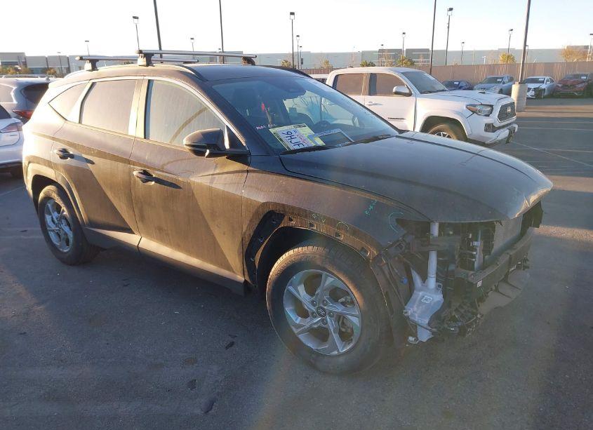 2023 Hyundai Tucson SEL (VIN 5NMJB3AEXPH288632) main photo