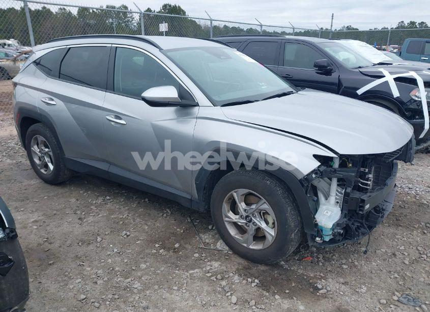 2024 Hyundai Tucson SEL (VIN 5NMJB3DE0RH300107) main photo