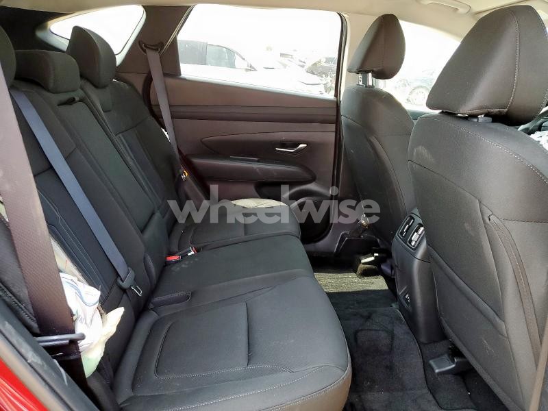 Photo 10 of 2025 HYUNDAI TUCSON SEL (VIN 5NMJB3DE0SH487614)