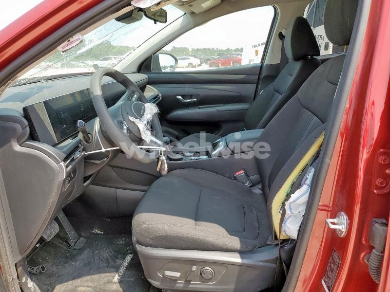 Photo 12 of 2025 HYUNDAI TUCSON SEL (VIN 5NMJB3DE0SH487614)