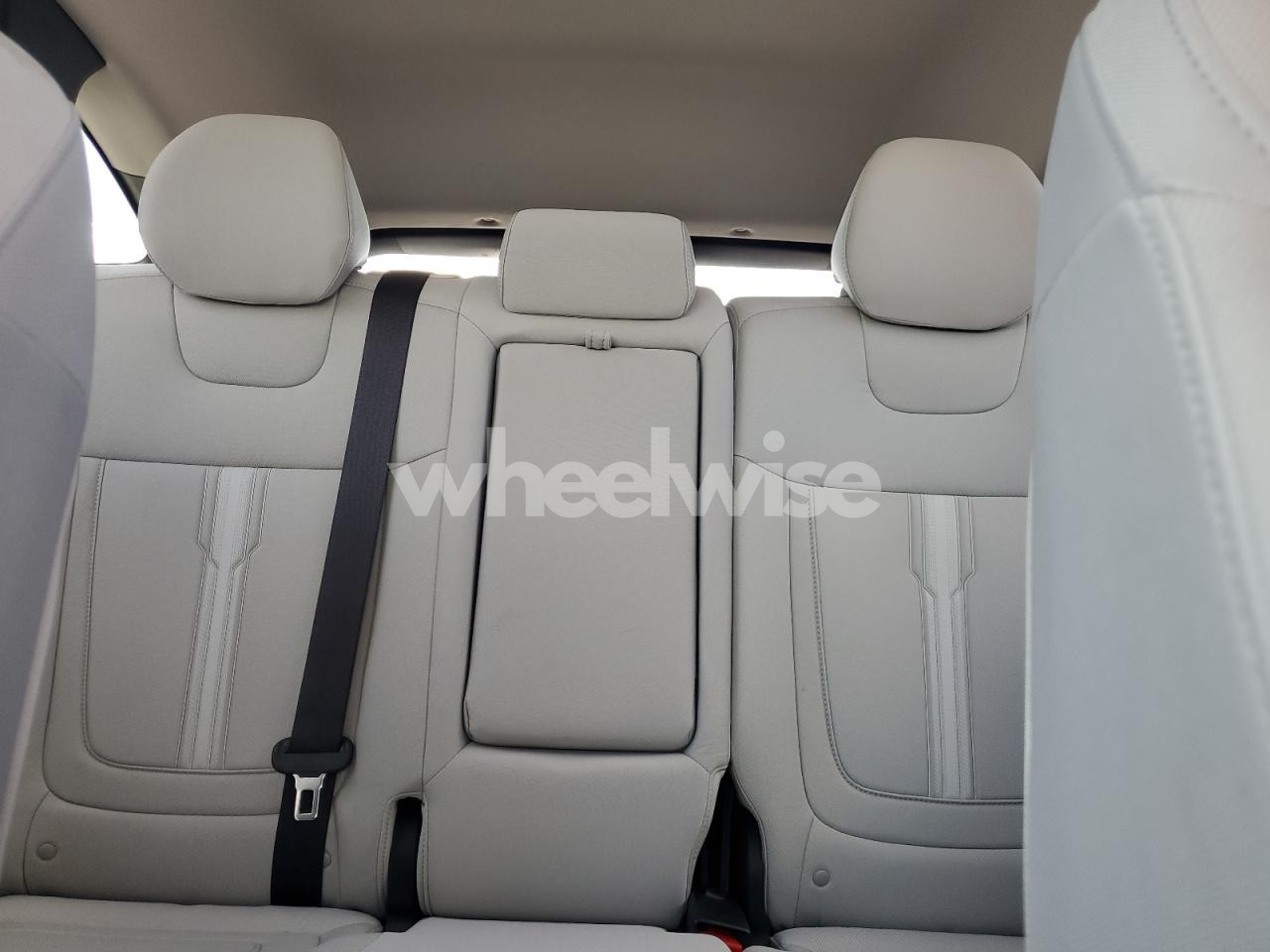 Photo 10 of 2026 HYUNDAI TUCSON SEL (VIN 5NMJB3DE0TH614055)