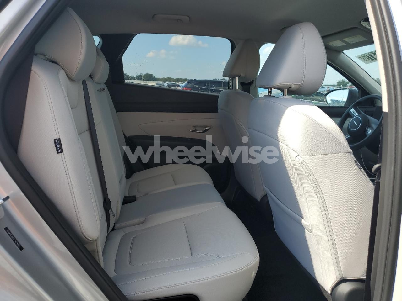 Photo 11 of 2026 HYUNDAI TUCSON SEL (VIN 5NMJB3DE0TH614055)