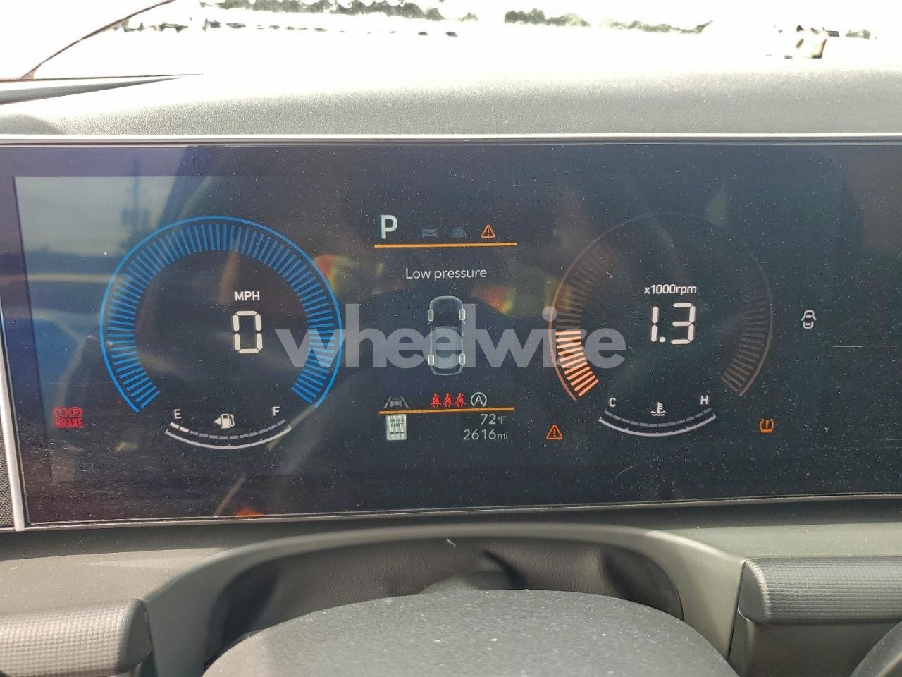 Photo 9 of 2026 HYUNDAI TUCSON SEL (VIN 5NMJB3DE0TH638453)