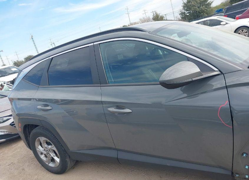 Photo 13 of 2024 Hyundai Tucson SEL (VIN 5NMJB3DE1RH315988)